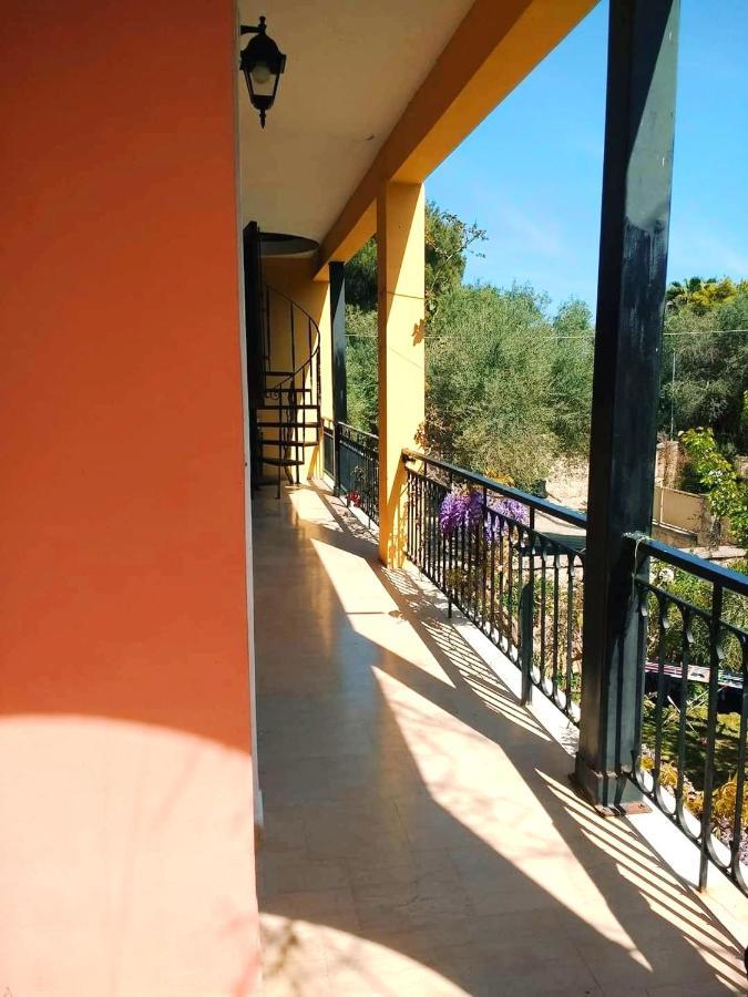 Villa Efterpi Kontokali Bagian luar foto